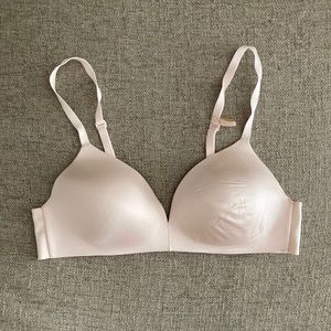 New LOVE by Gap bra